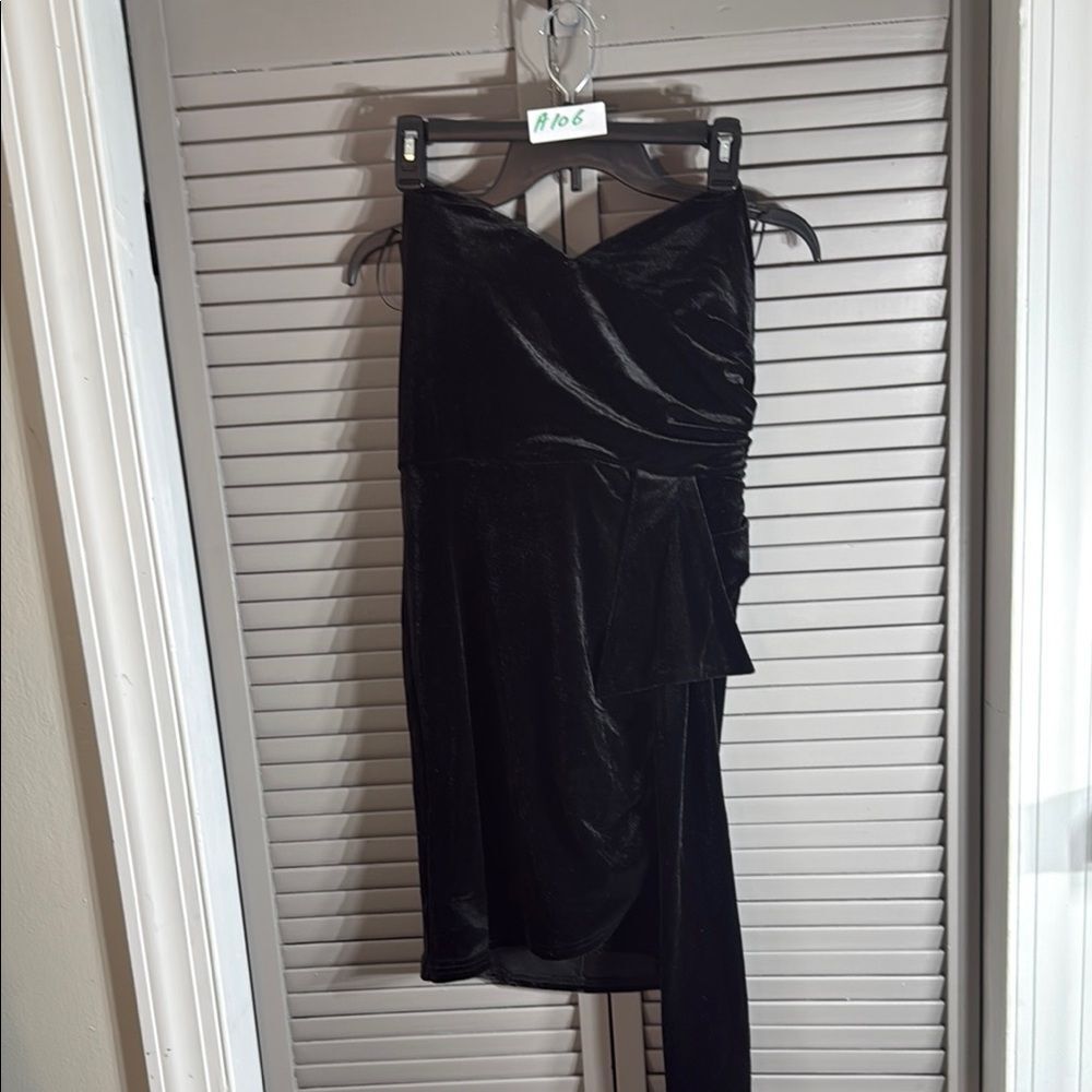 Fashion Nova Black Sequin Ruched Mini Dress